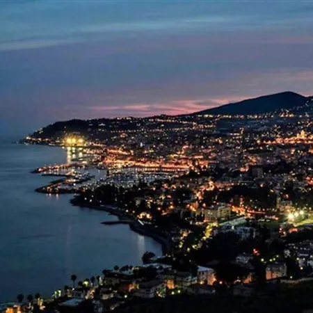Welcome App In Centro Ad Un Passo Dal Mare * Sanremo